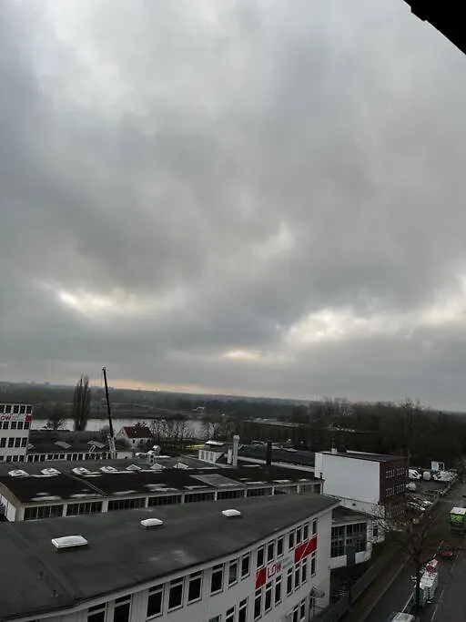 Ferienwohnung Exklusive Penthouse Zentral Mit Blick Auf Die Weser Bremen 0*,